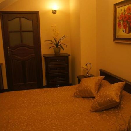 Motel Zloty Dworek à Nieporęt Extérieur photo